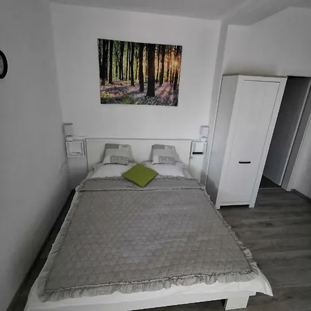 Mila Apartment *