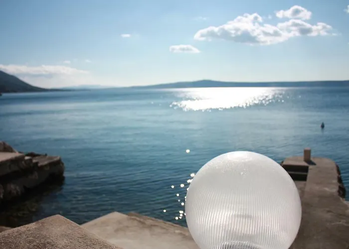 Mila * Starigrad Paklenica