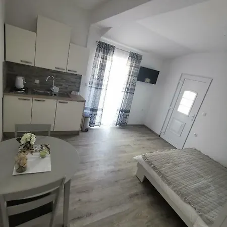 Lejlighed Mila Starigrad Paklenica